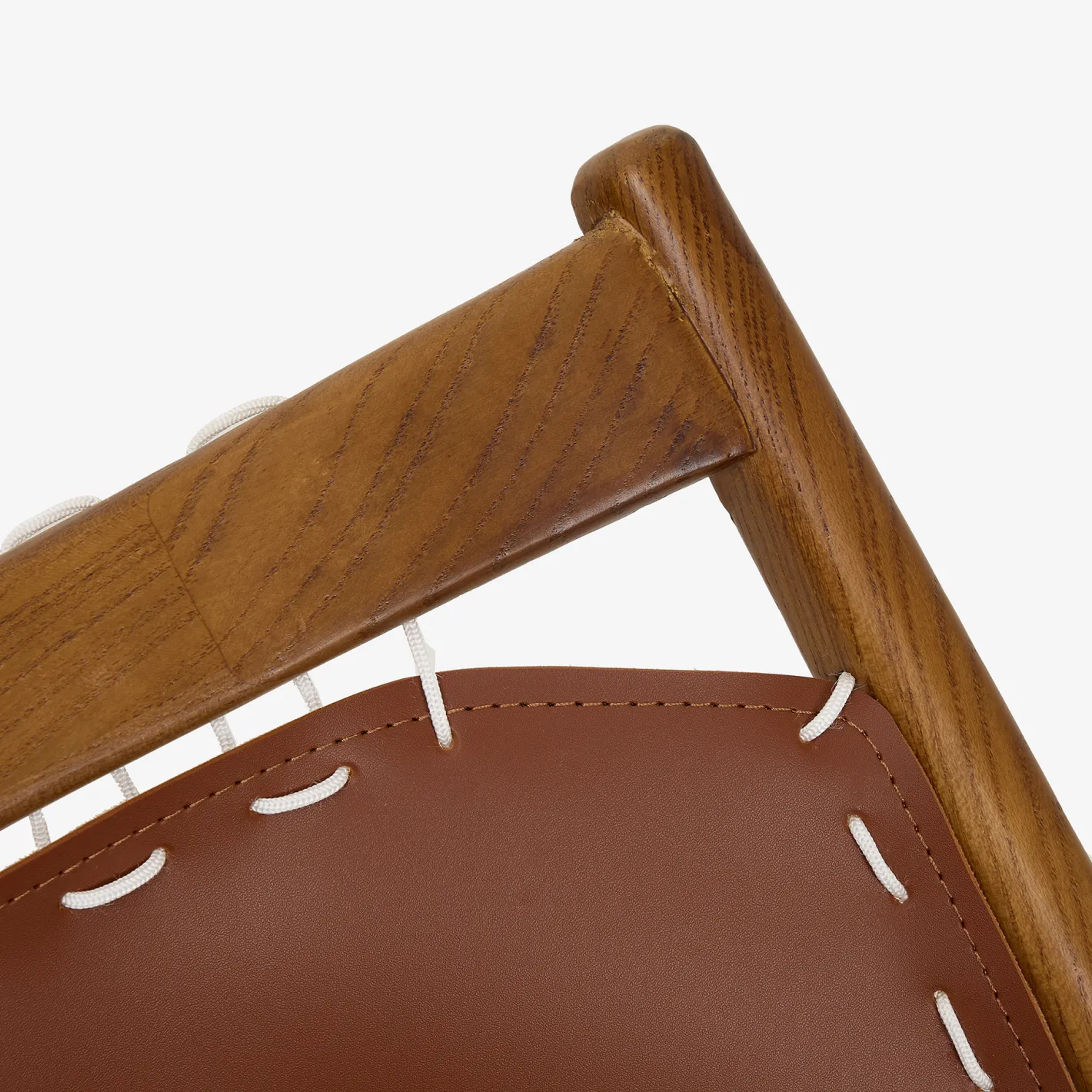 Butaca de madera olmo y cuero Brena 60x49x76cm Clau&Chloe^Casa Viva Outlet