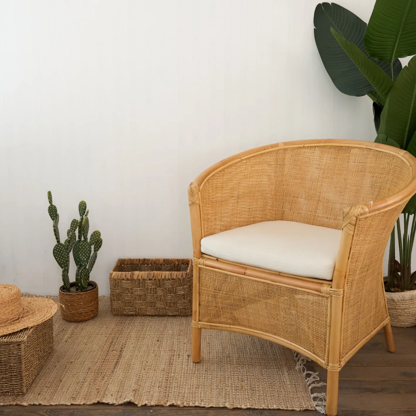 Butaca de ratán beige Milos 76x65x80cm^Casa Viva Hot