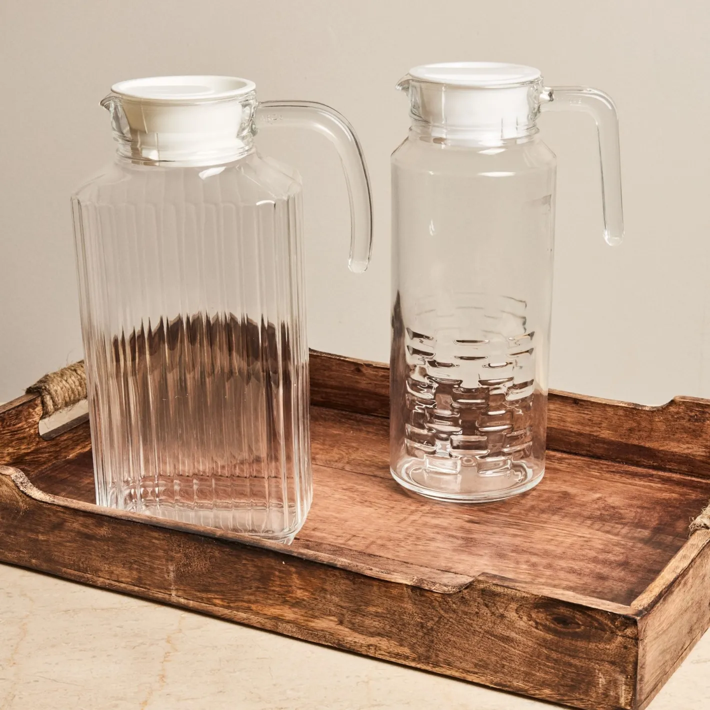 Jarra de agua de cristal Cheqs 1,3L^Casa Viva New