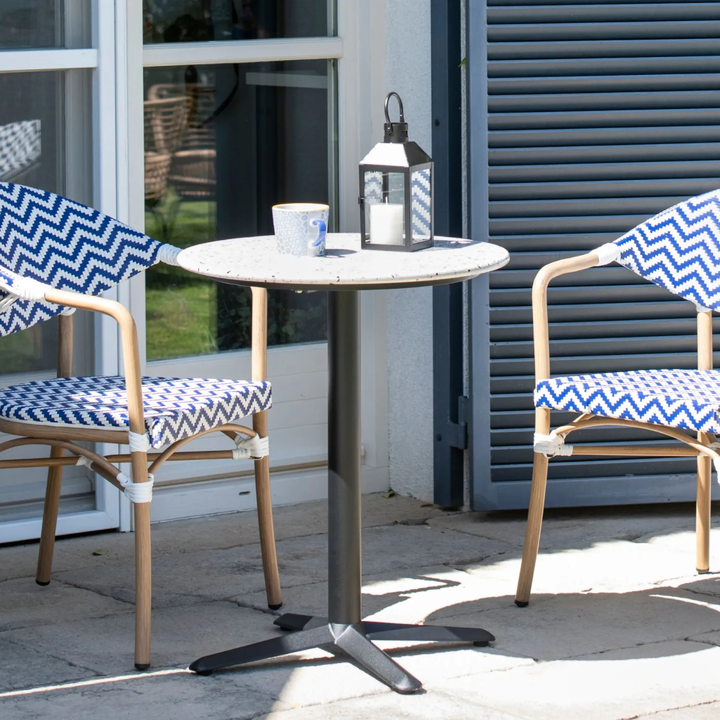 Mesa auxiliar de jardín de piedra blanca Nilo Ø60x72cm^Casa Viva Sale