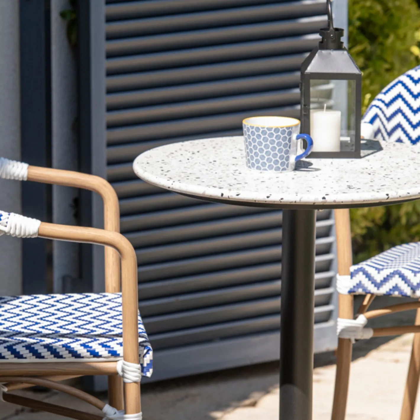 Mesa auxiliar de jardín de piedra blanca Nilo Ø60x72cm^Casa Viva Sale