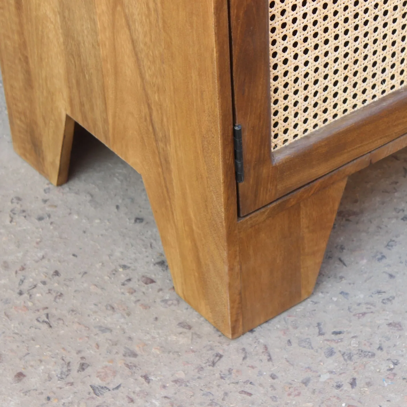 Mueble de televisión de madera de mango Merlín 175x45x57cm Clau&Chloe^Casa Viva Hot