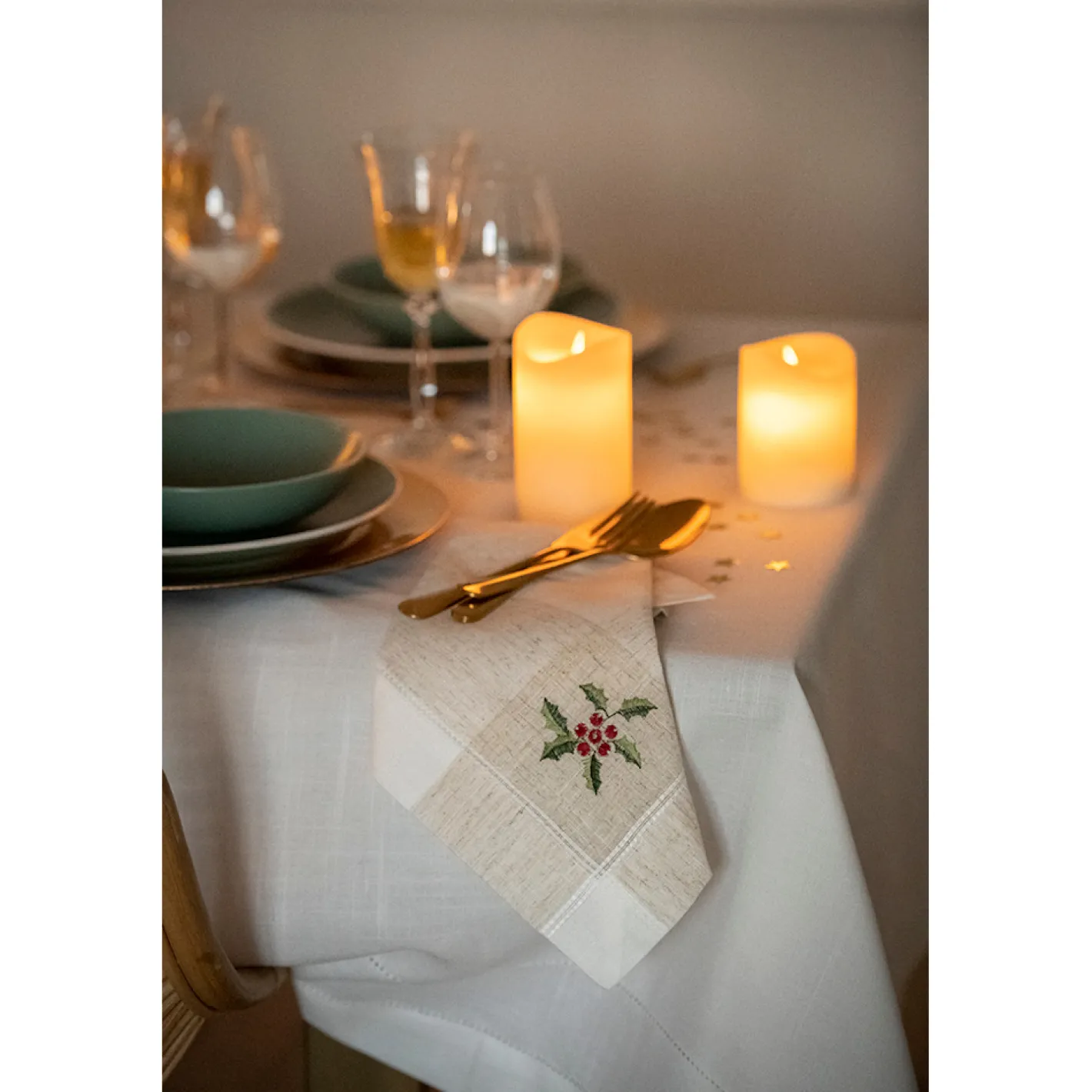 Servilleta blanca bordado Muérdago 45x45cm^Casa Viva Outlet