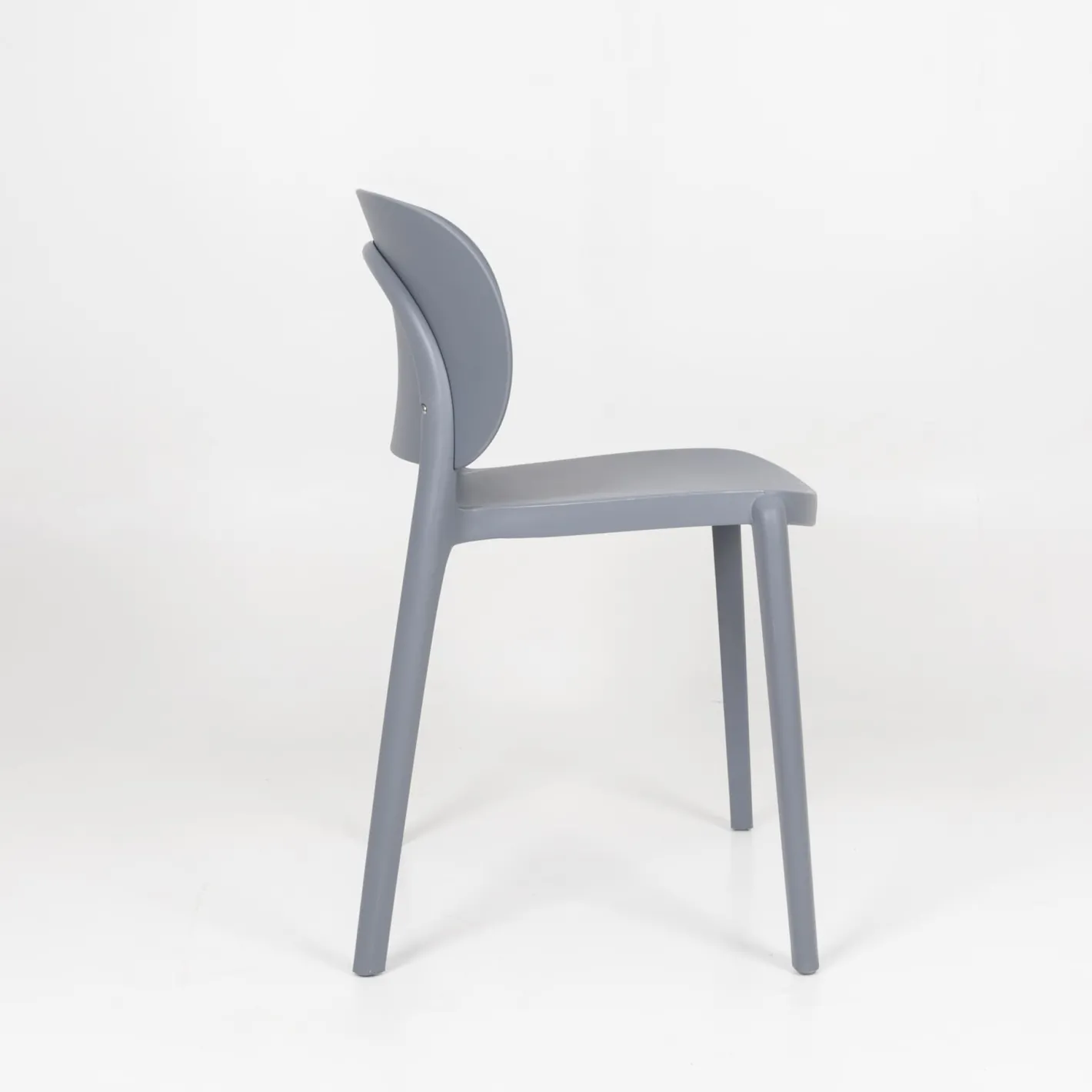 Silla de comedor apilable gris Daniela 50x49x77,5cm^Casa Viva New