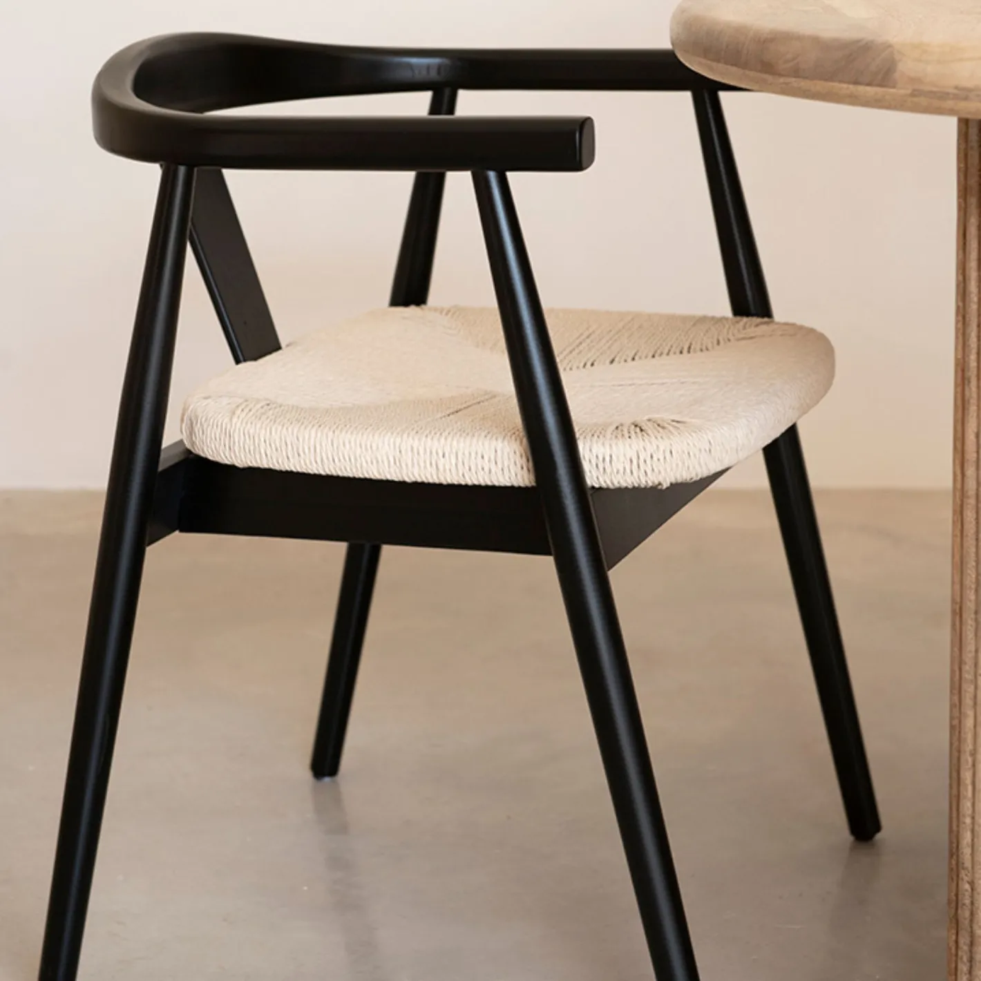 Silla de comedor de madera de haya negra Lilia 56x56x73cm^Casa Viva Clearance