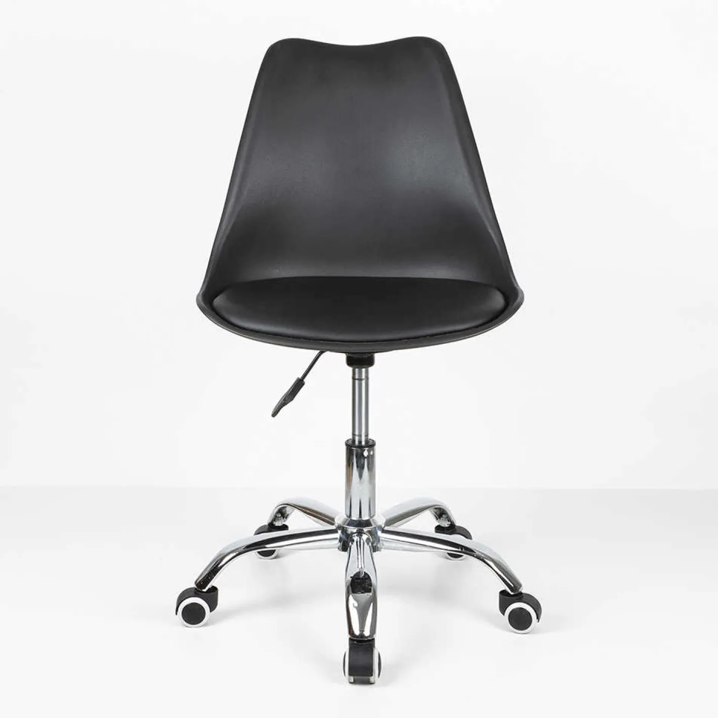 Silla de oficina con ruedas negra Tulip 48x55x82cm^Casa Viva Clearance