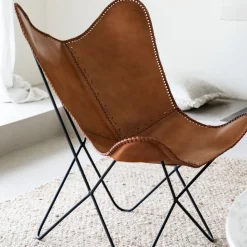 Silla mariposa de cuero marrón July 75x87x86cm^Casa Viva Discount